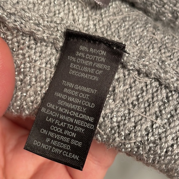 White House Black Market Women's Cardigan Sweater Gray Silver Sequins Ruffle XL - Picture 8 of 8